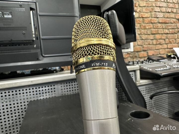 Микрофон Panasonic WM-715 караоке