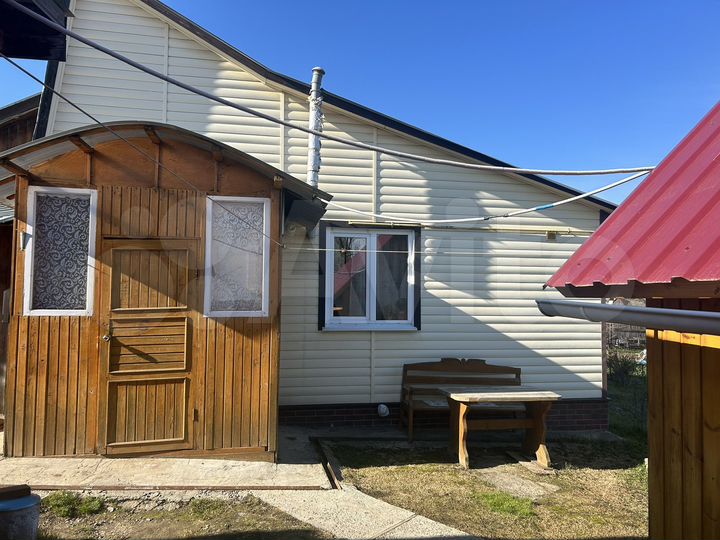 2-к. квартира, 52 м², 1/1 эт.