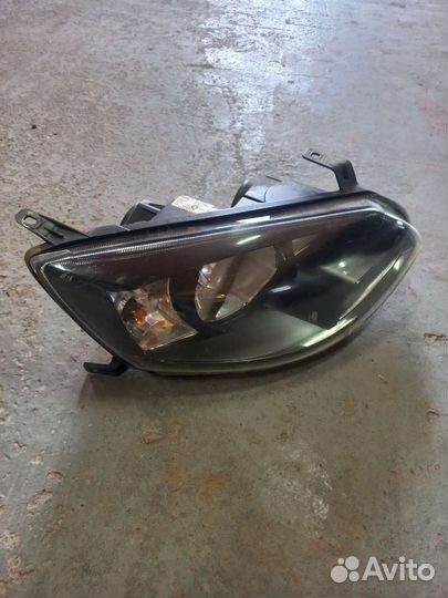 Фара правая LADA granta
