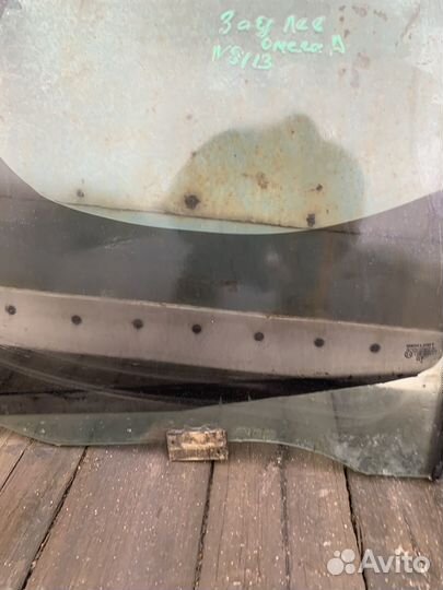 Стекло задние левое Omega A универсал