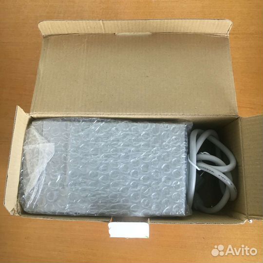 Стабилизатор напряжения