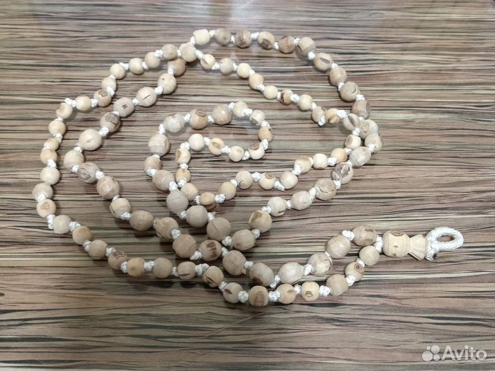 Четки из Туласи