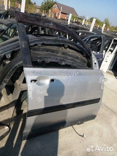 Дверь передняя правая Nissan X-Trail T31