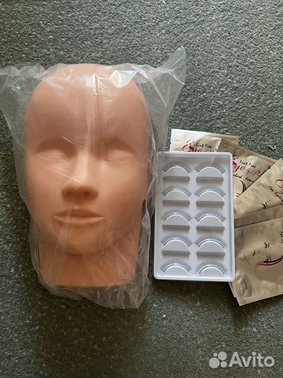 Манекен для наращивания ресниц