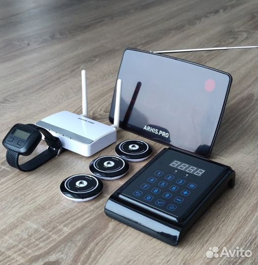 Кнопка вызова официанта комплект с часами и табло