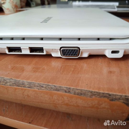 Нетбук Samsung