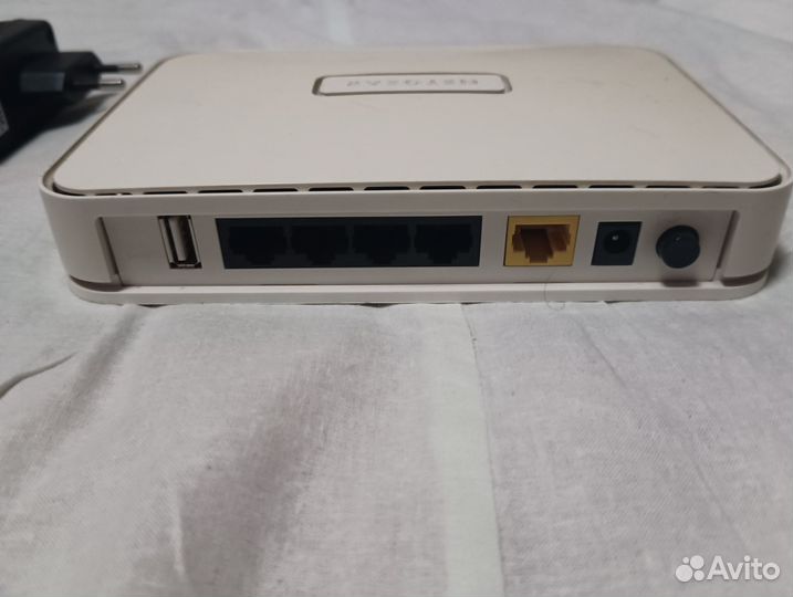 Роутер netgear WNR2200