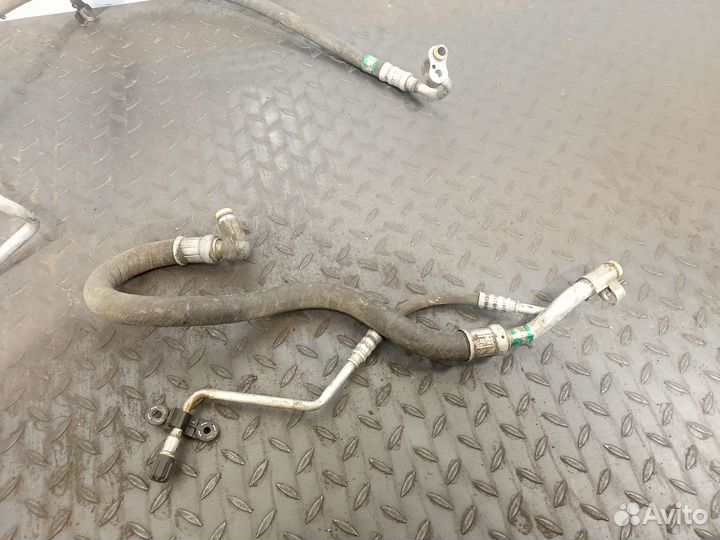 Трубка кондиционера для BMW 3-serie E90 / E91