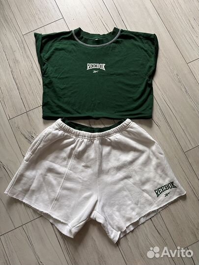 Костюм спортивный женский Reebok