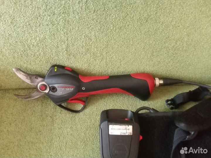 Электрический секатор проф. сад. ElectroCoup F3010