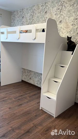 Детская кровать чердак новая