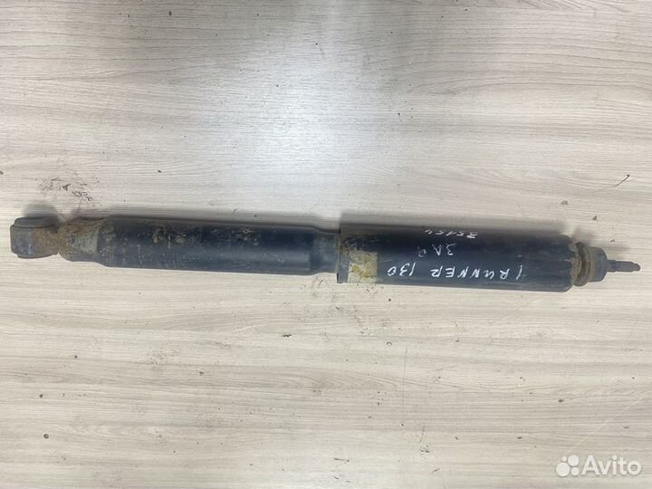 Амортизатор задний Toyota 4Runner N130 с1989-1995г