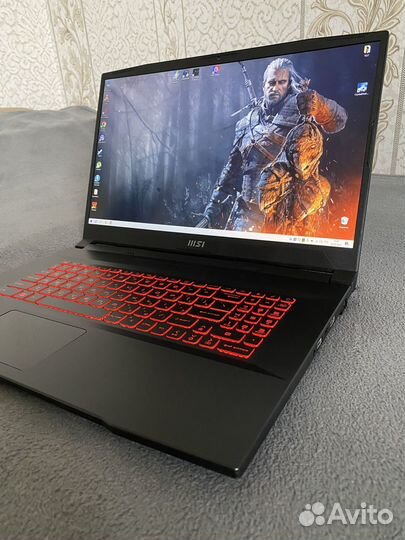 Игровой ноутбук MSI Katana GF76(i5/16Gb/3060)