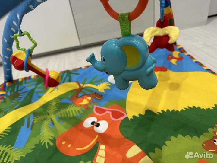 Развивающий коврик