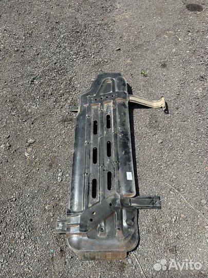 Nissan titan защита бензобака