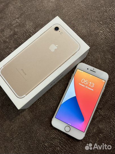 Телефон iPhone 7 32gb