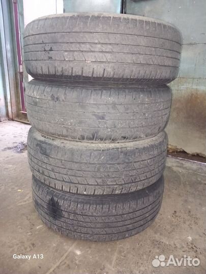 Kumho Solus KL21 235/65 R17