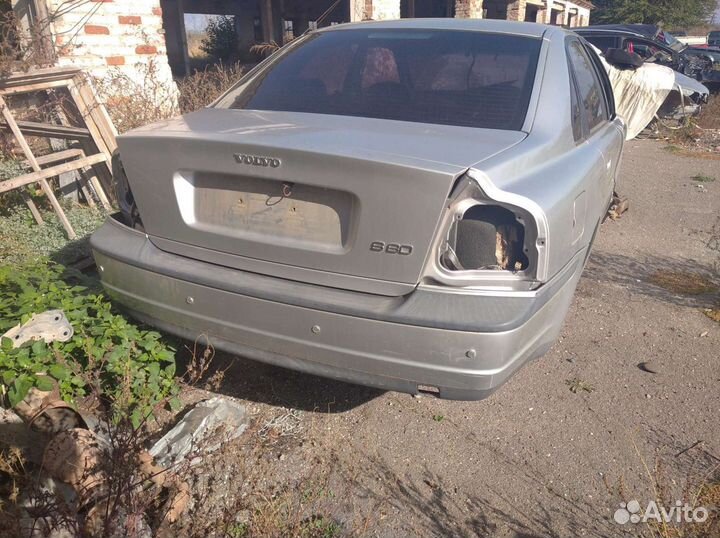 Крышка багажника volvo s80 Вольво с80