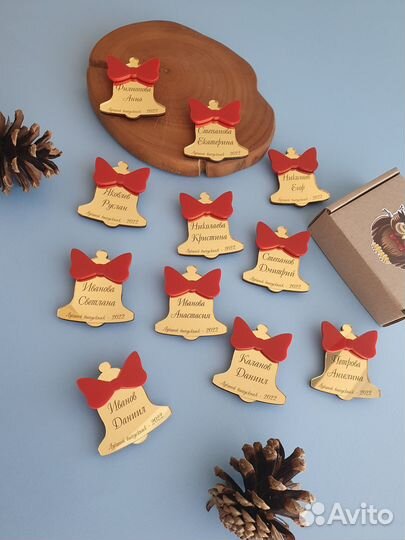 Медали и значки для выпускников