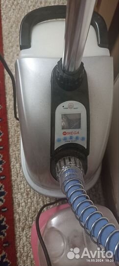 Отпариватель для одежды вертикальный
