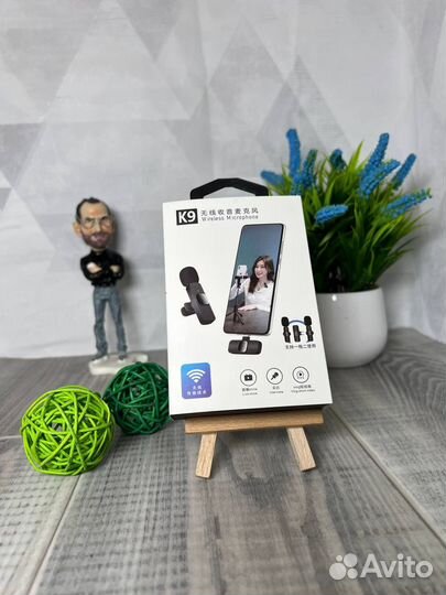 Беспроводной микрофон петличный