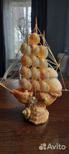 Кораблик с морских ракушек