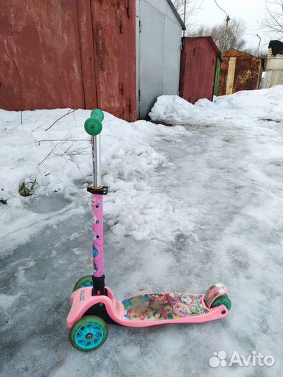 Самокат детский трехколесный