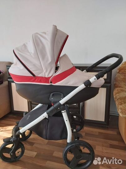 Детская коляска 2 в 1 бу