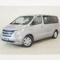 Hyundai H-1 2.5 AT, 2015, 170 721 км, с пробегом, цена 2 288 000 руб.