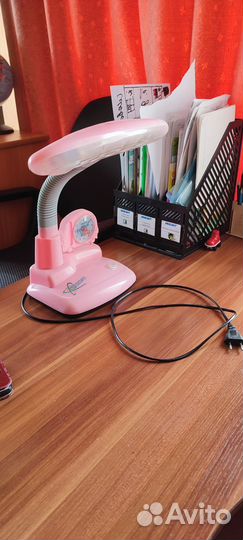 Лампа настольная