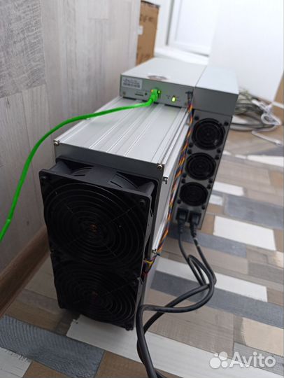 Системный блок Antminer E9 Pro 3780 состояние ново