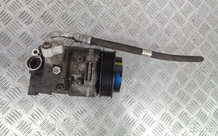 Компрессор системы кондиционирования Mercedes-Benz