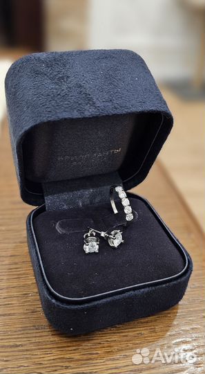Кольцо и серьги с бриллиантами