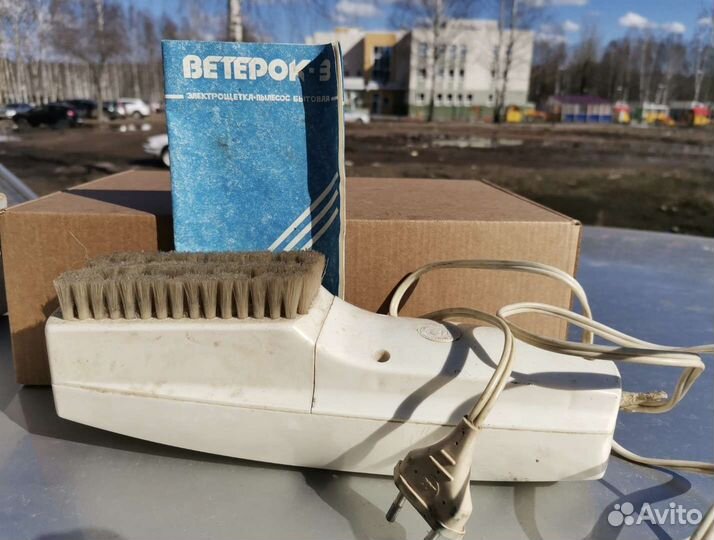 Ретро Электрощетка-пылесос Ветерок-3