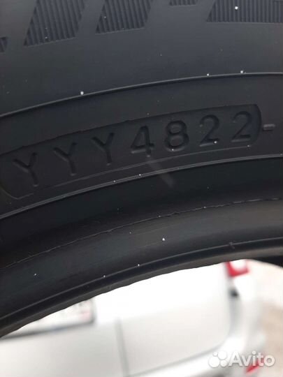 Yokohama Bluearth ES32 205/60 R16 92H