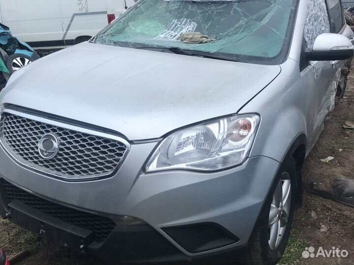 SsangYong Actyon 12-й год почастям
