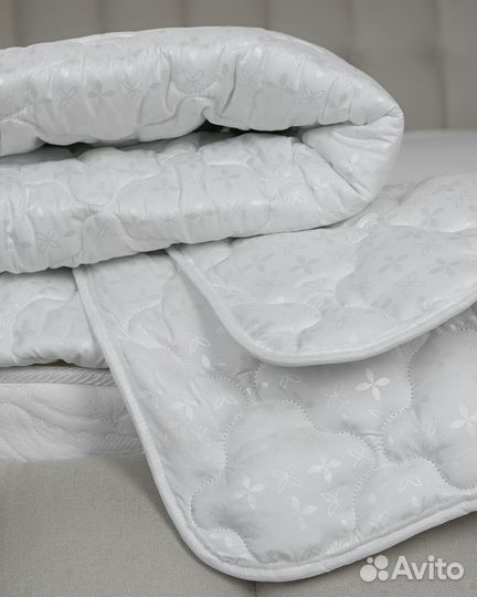 Легкое одеяло Лотус