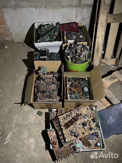 Платы, Радиодеталь