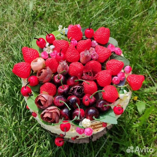 Подарок, корзина для хранения