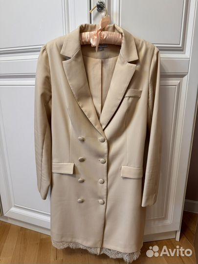 Платье пиджак 46