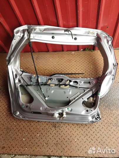 Задняя дверь хонда фит 2017 года в разбор