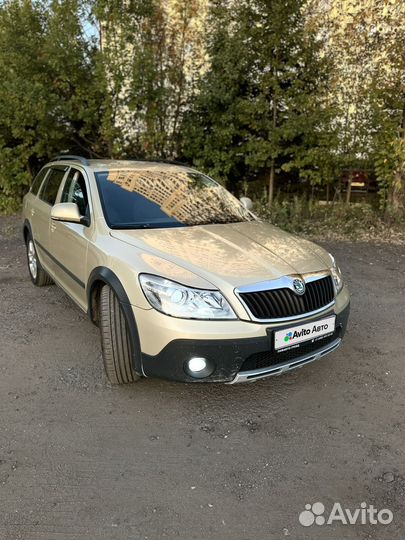 Skoda Octavia 1.8 МТ, 2011, 322 000 км