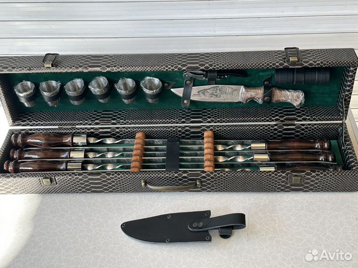 Набор шампуров в кейсе