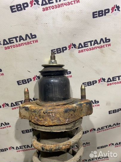 Амортизатор подвески задний правый Mitsubishi