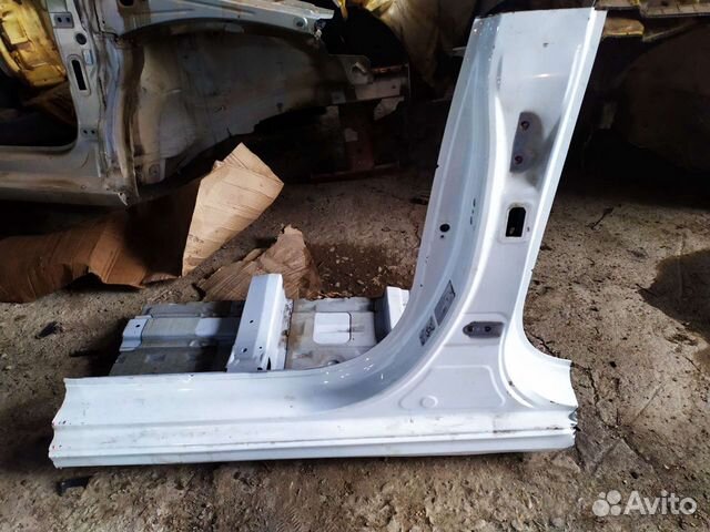 Стойка дверная Хундай Солярис 2