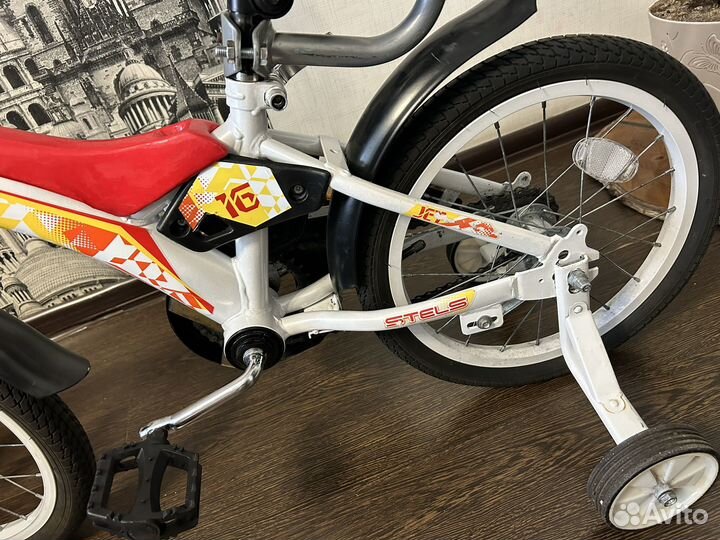 Продаю велосипед 16 колеса