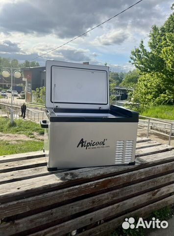 Автомобильный холодильник компрессорный AlpiCool