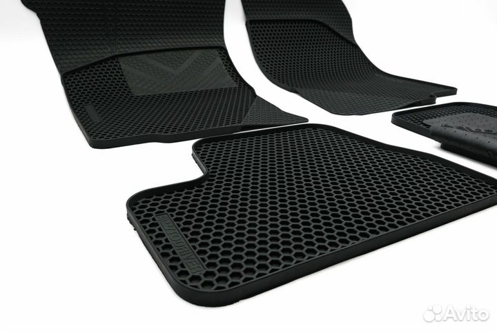 Резиновые ковры avtodriver для LADA Granta FL