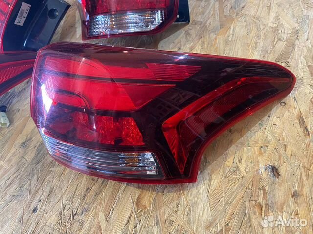 Митсубиси аутлендер 3 фонарь правый задний рестайл