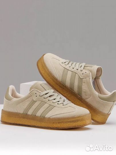 Кроссовки adidas